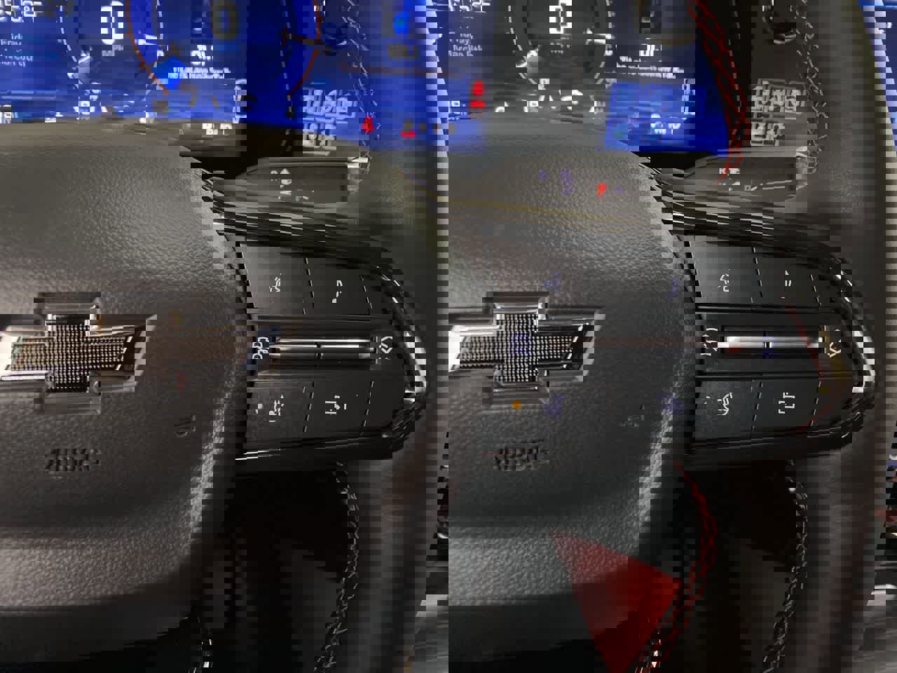 Used 2024 Chevrolet Blazer EV RS image 22