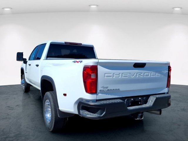 Used 2024 Chevrolet Silverado 3500 W/T AWD/4WD image 13
