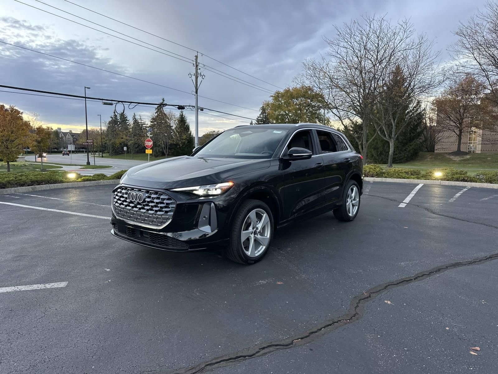 New 2025 Audi Q5 Premium Plus image 3