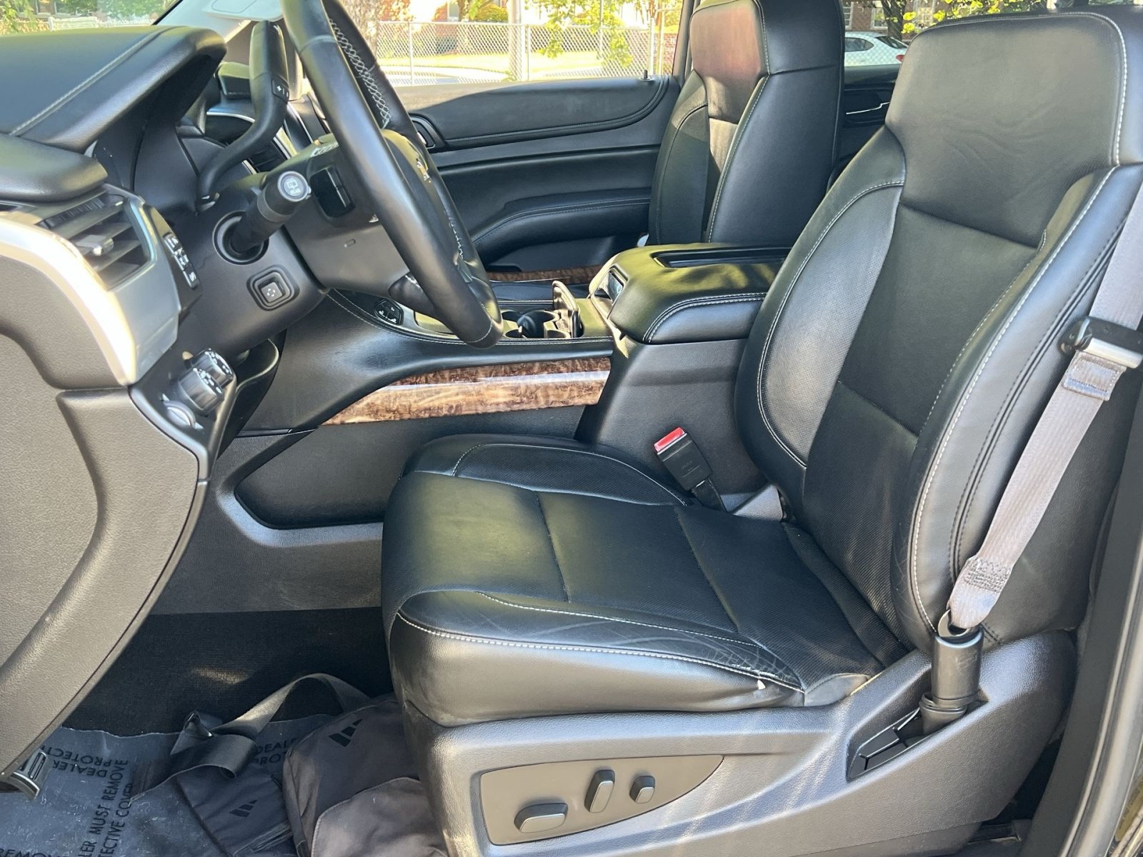 Used 2015 Chevrolet Suburban LTZ AWD/4WD image 12