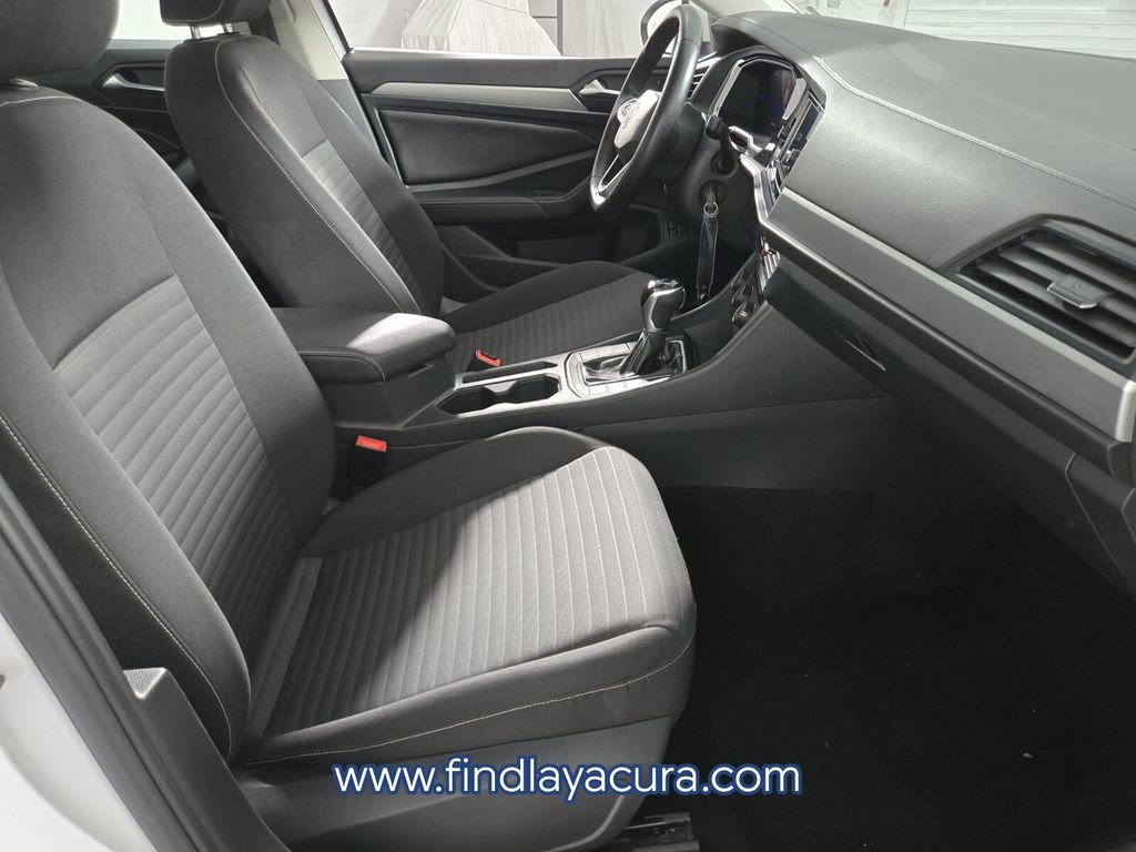 Used 2024 Volkswagen Jetta S FWD image 17