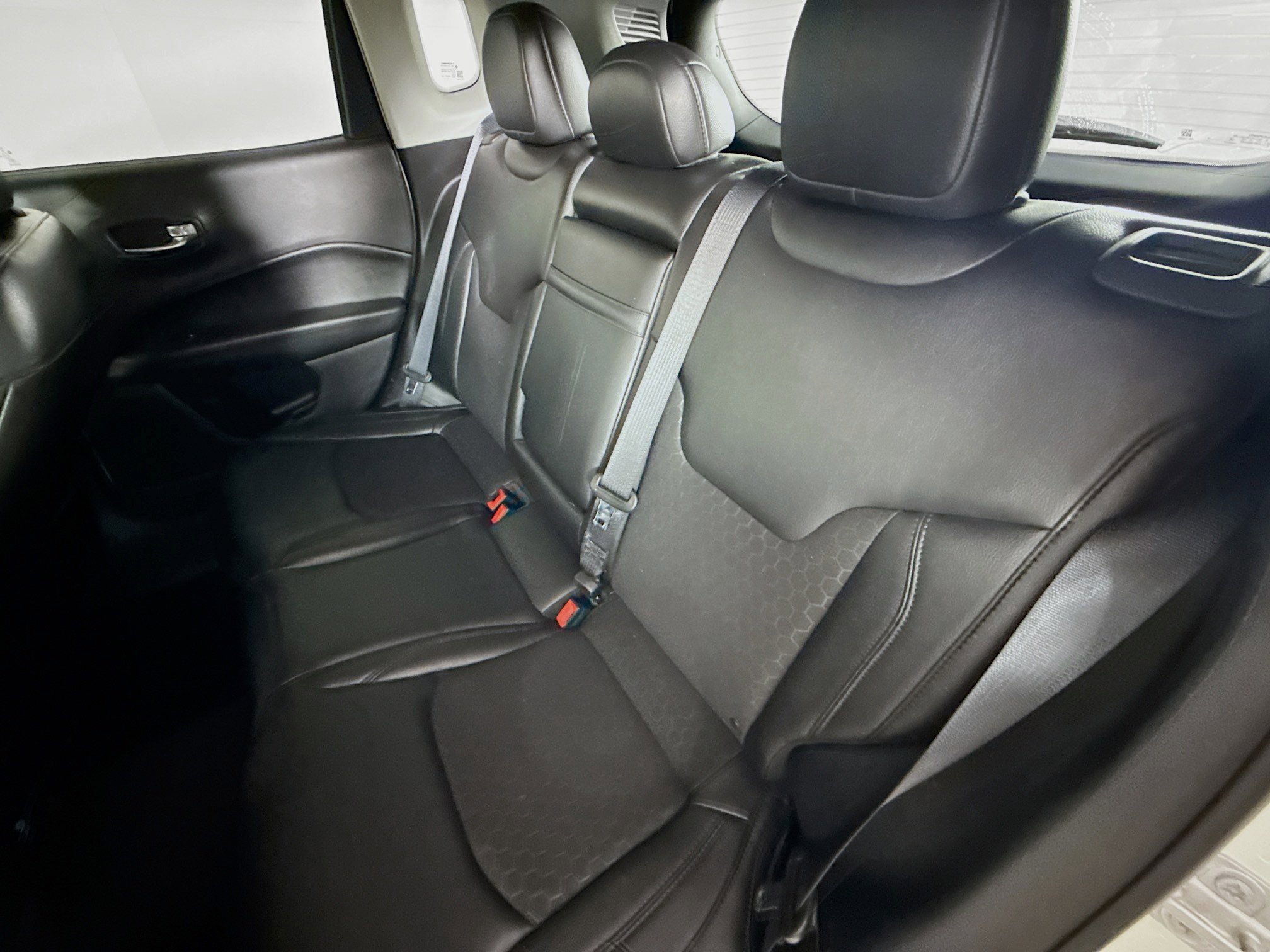 Used 2018 Jeep Compass Altitude image 28