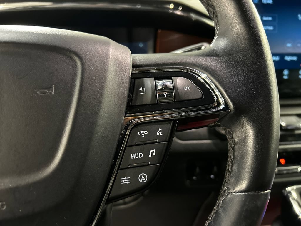 Certified 2023 Lincoln Navigator L Reserve AWD/4WD image 13