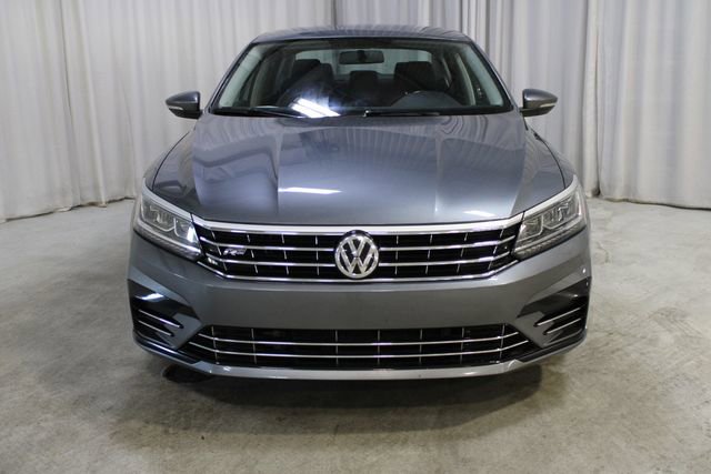 Used 2017 Volkswagen Passat 1.8T R-Line image 26