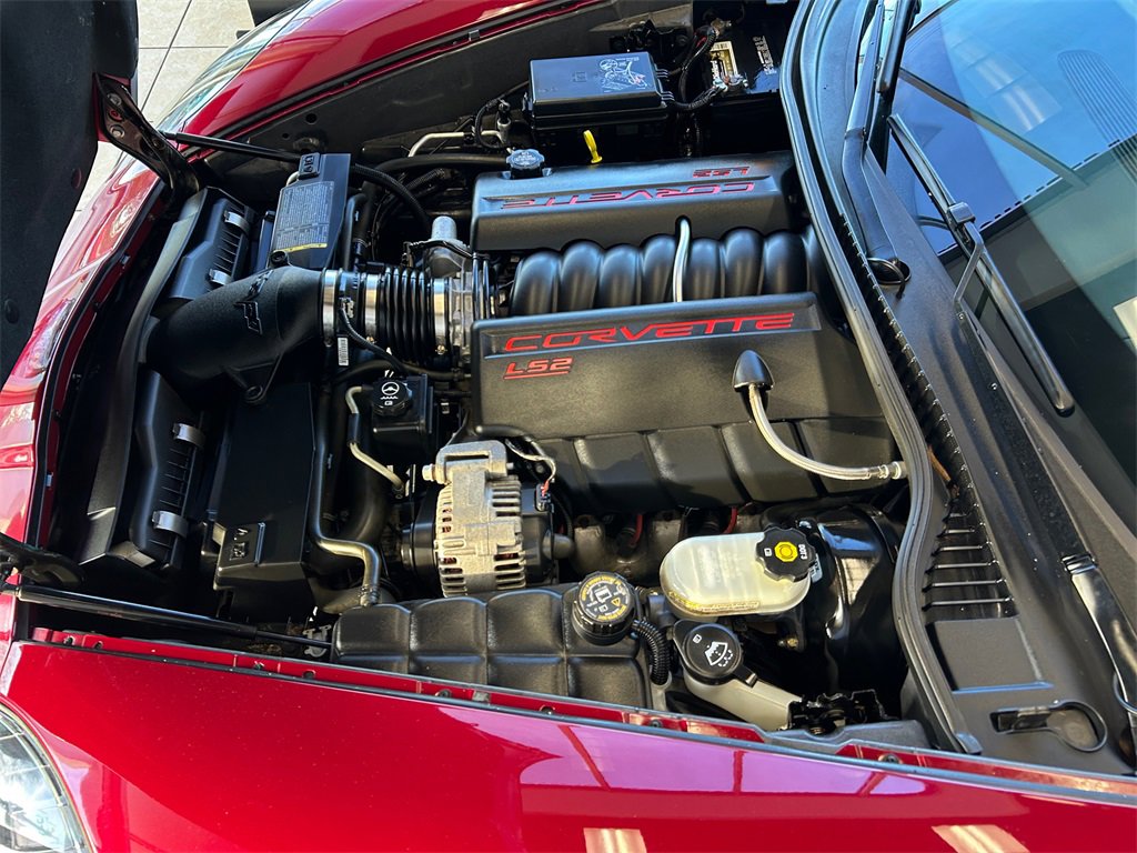 Used 2005 Chevrolet Corvette Coupe w/ Preferred Equipment Group image 8