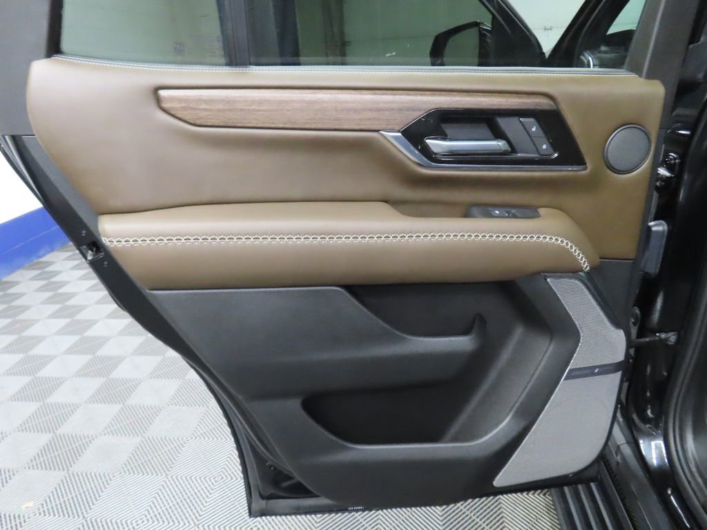 Used 2025 GMC Yukon Denali Ultimate image 74