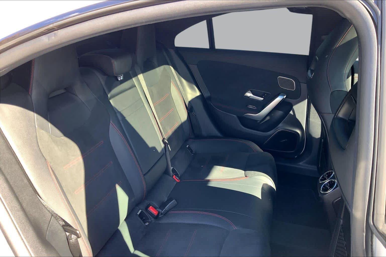Used 2023 Mercedes-Benz CLA 35 AMG 4MATIC image 20
