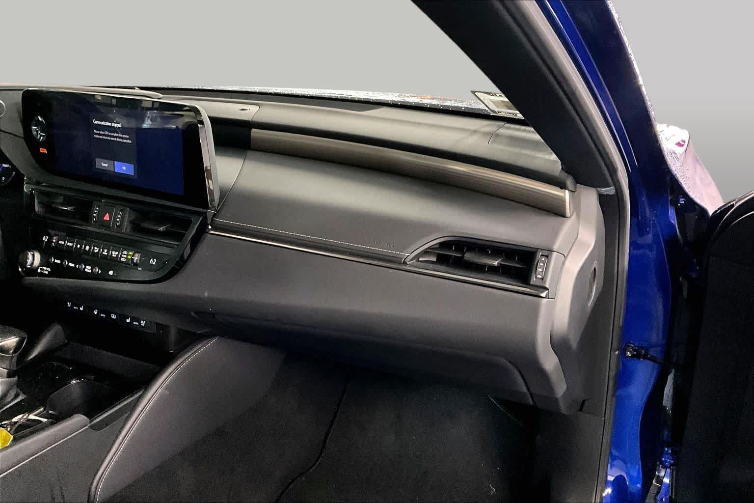 Used 2023 Lexus ES 350 F Sport w/ Accessory Package (Z1) FWD image 19