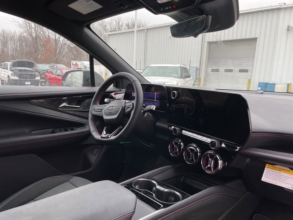 Used 2024 Chevrolet Blazer EV RS image 15