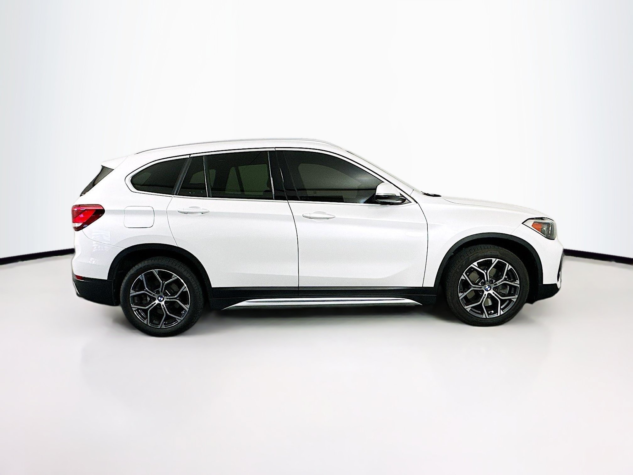 Used 2020 BMW X1 xDrive28i AWD/4WD image 10
