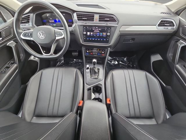 Used 2024 Volkswagen Tiguan SE FWD image 20