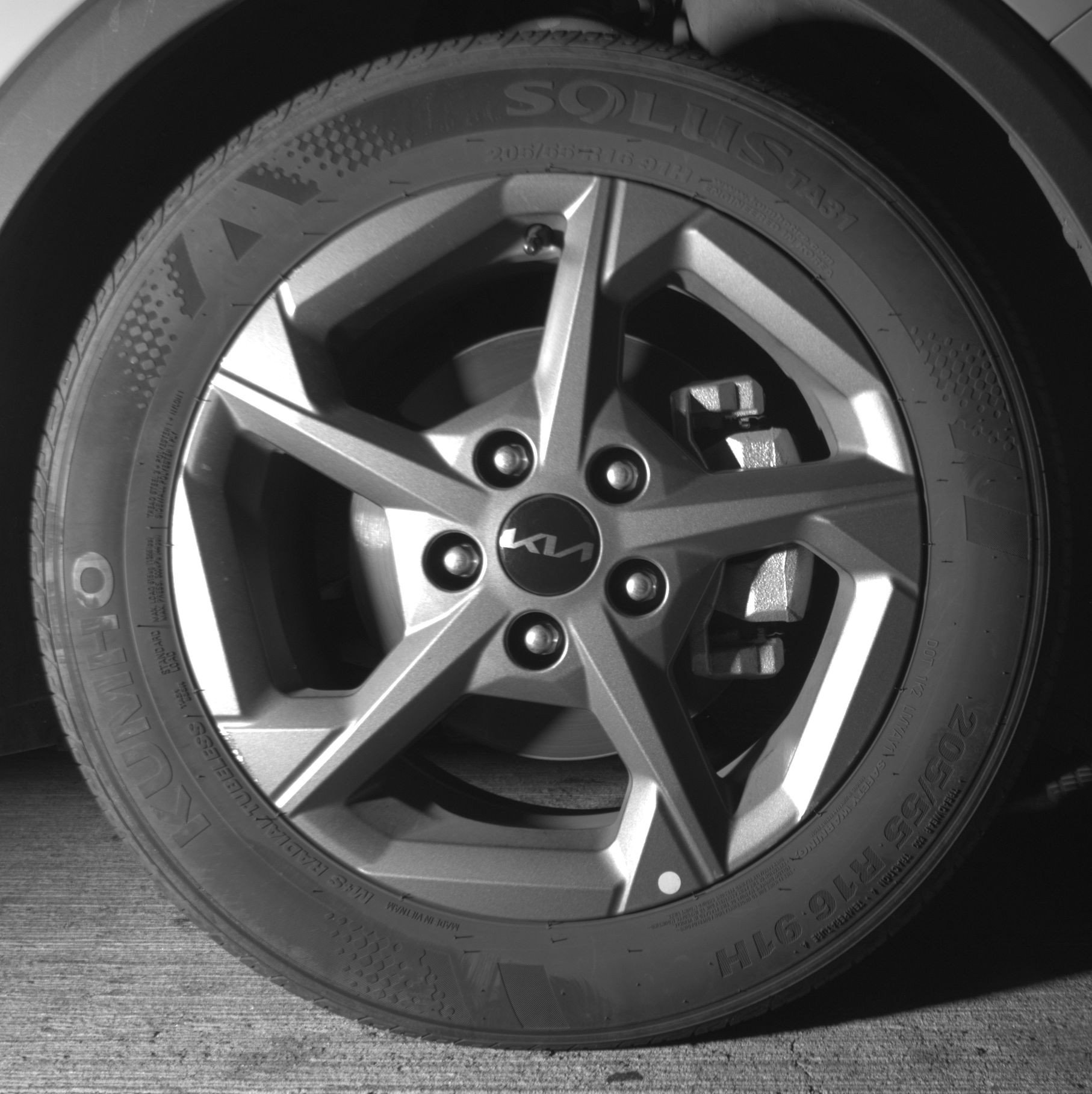 Used 2025 Kia K4 LXS image 13