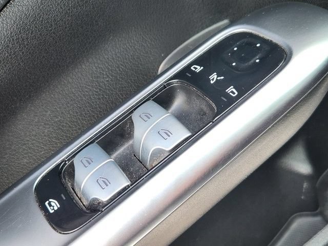 Used 2024 Mercedes-Benz C 300 Sedan image 20
