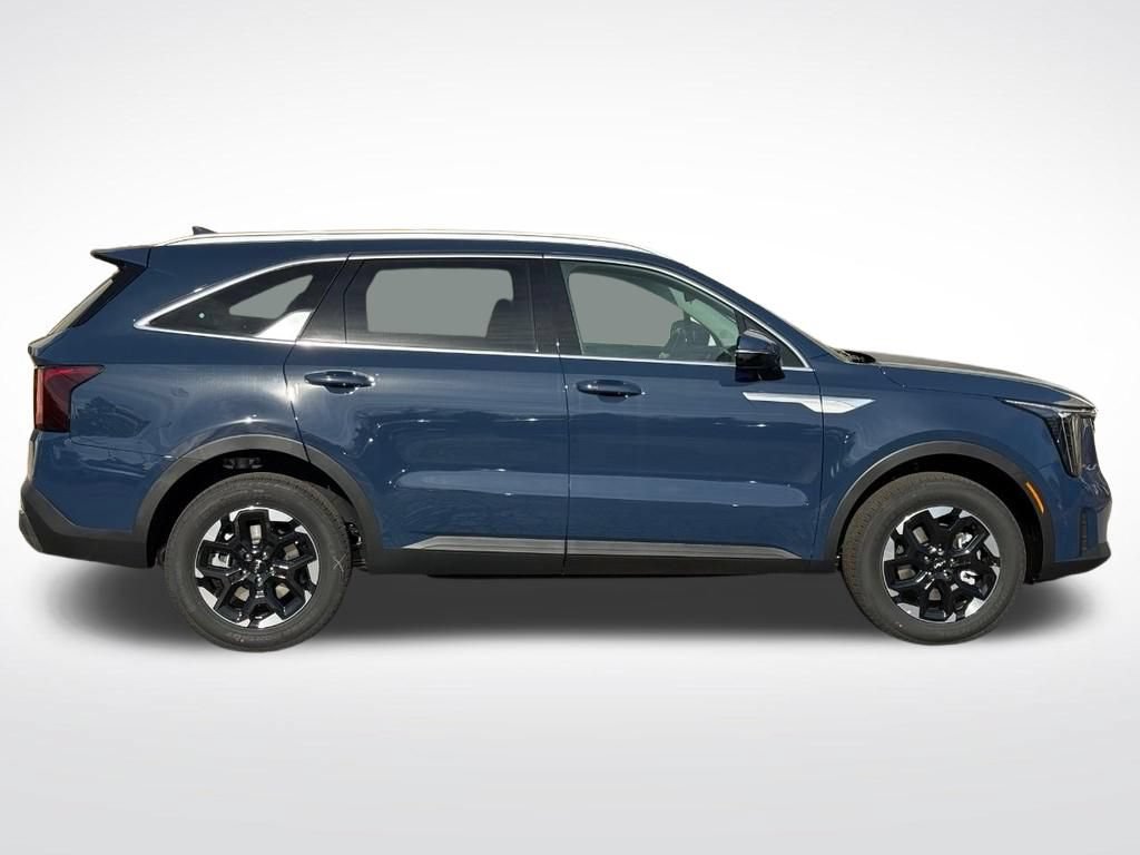 New 2026 Kia Sorento S w/ S Panoramic Sunroof Package AWD/4WD image 2