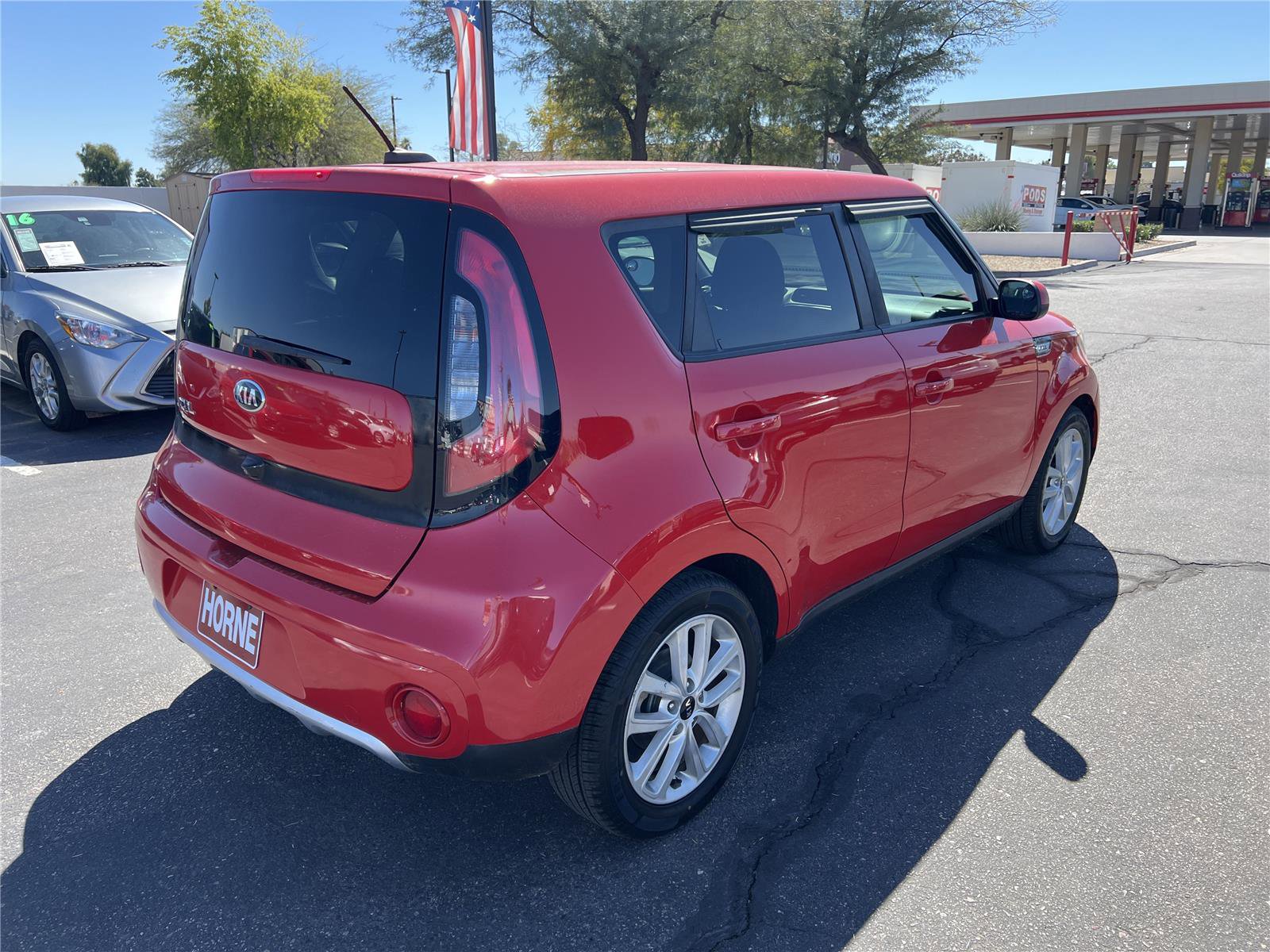 Used 2017 Kia Soul + FWD image 5