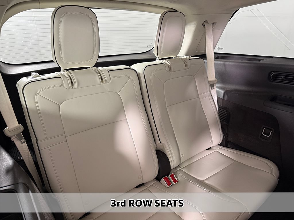 Used 2021 Lincoln Aviator Black Label AWD/4WD image 12