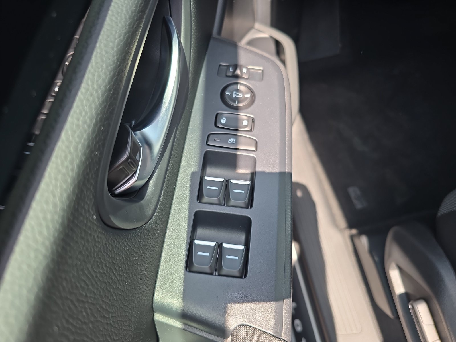 New 2026 Honda Pilot Sport image 14