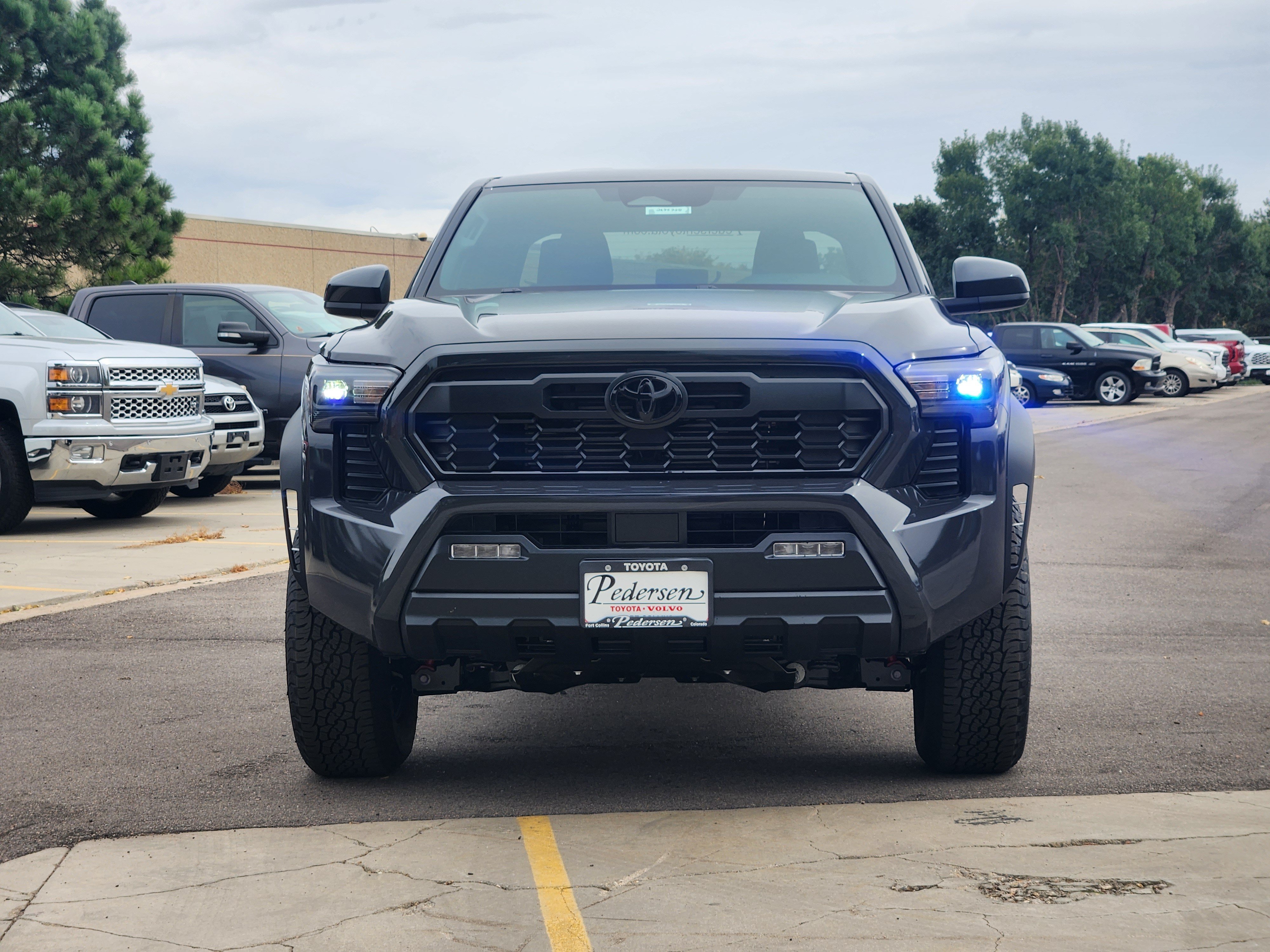 New 2026 Toyota Tacoma TRD Off-Road AWD/4WD image 3