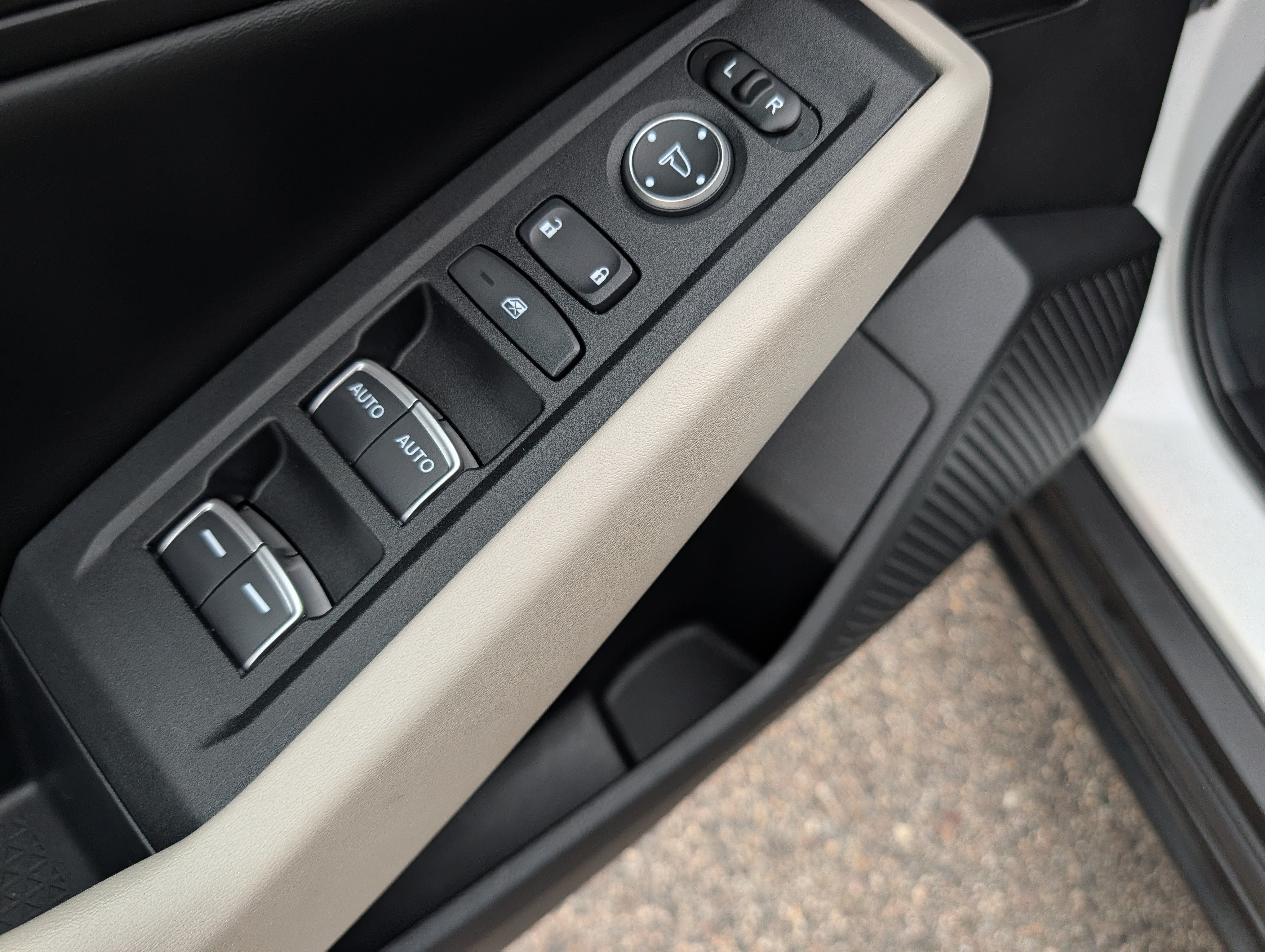 Used 2024 Honda Accord EX image 23