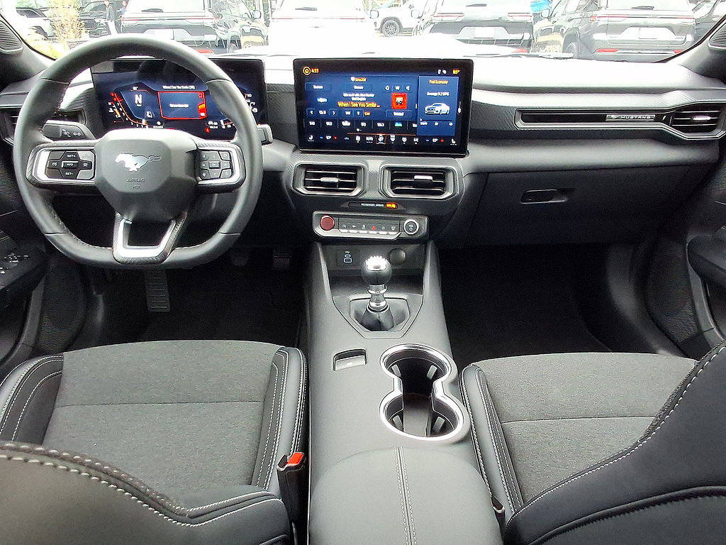 Used 2025 Ford Mustang GT RWD image 10