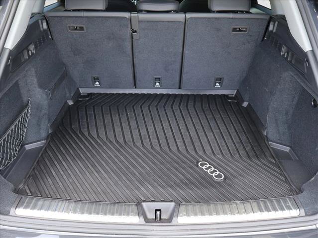 Used 2025 Audi Q5 Premium Plus w/ Premium Plus AWD/4WD image 6