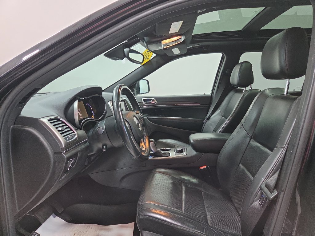 Used 2018 Jeep Grand Cherokee Limited w/ Luxury Group II AWD/4WD image 29