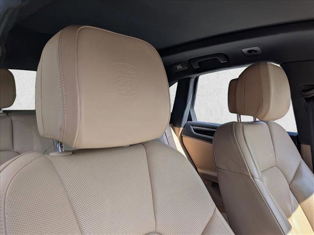 Used 2019 Porsche Macan S image 19