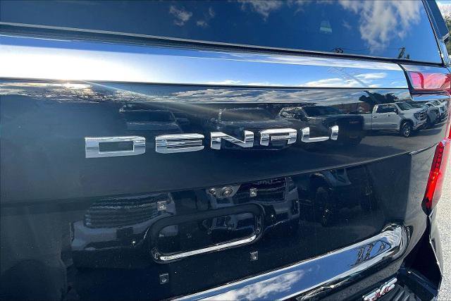 New 2026 GMC Yukon XL Denali w/ Sun & Power Step Package image 12