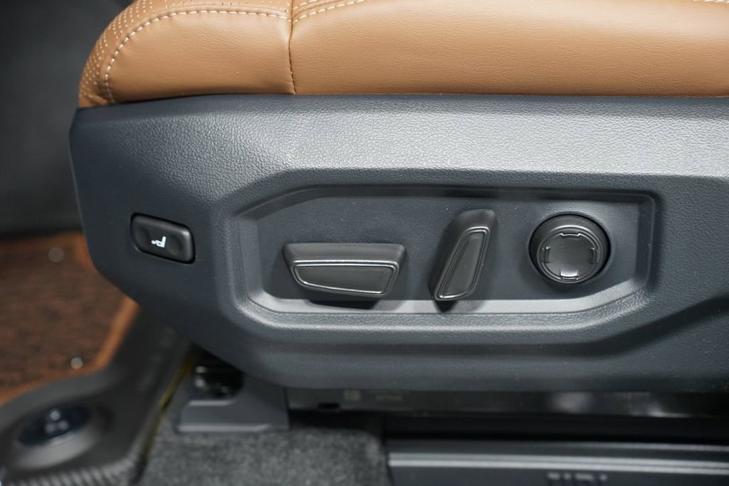 New 2026 Toyota Tundra 1794 Edition AWD/4WD image 38