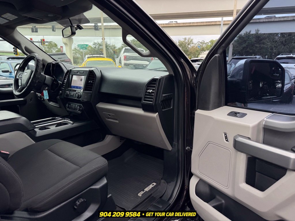 Used 2018 Ford F150 XLT w/ Equipment Group 302A Luxury AWD/4WD image 32