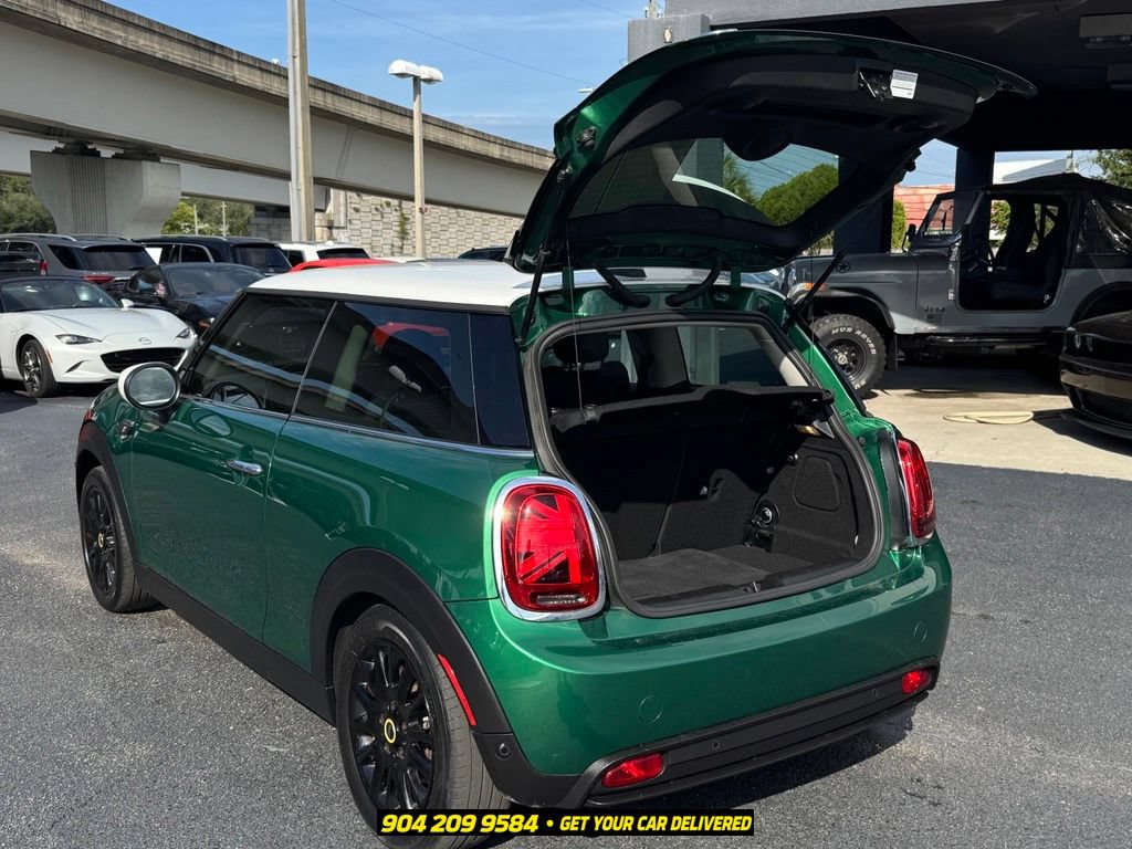 Used 2022 MINI Cooper SE w/ Driver Assistance Package FWD image 29