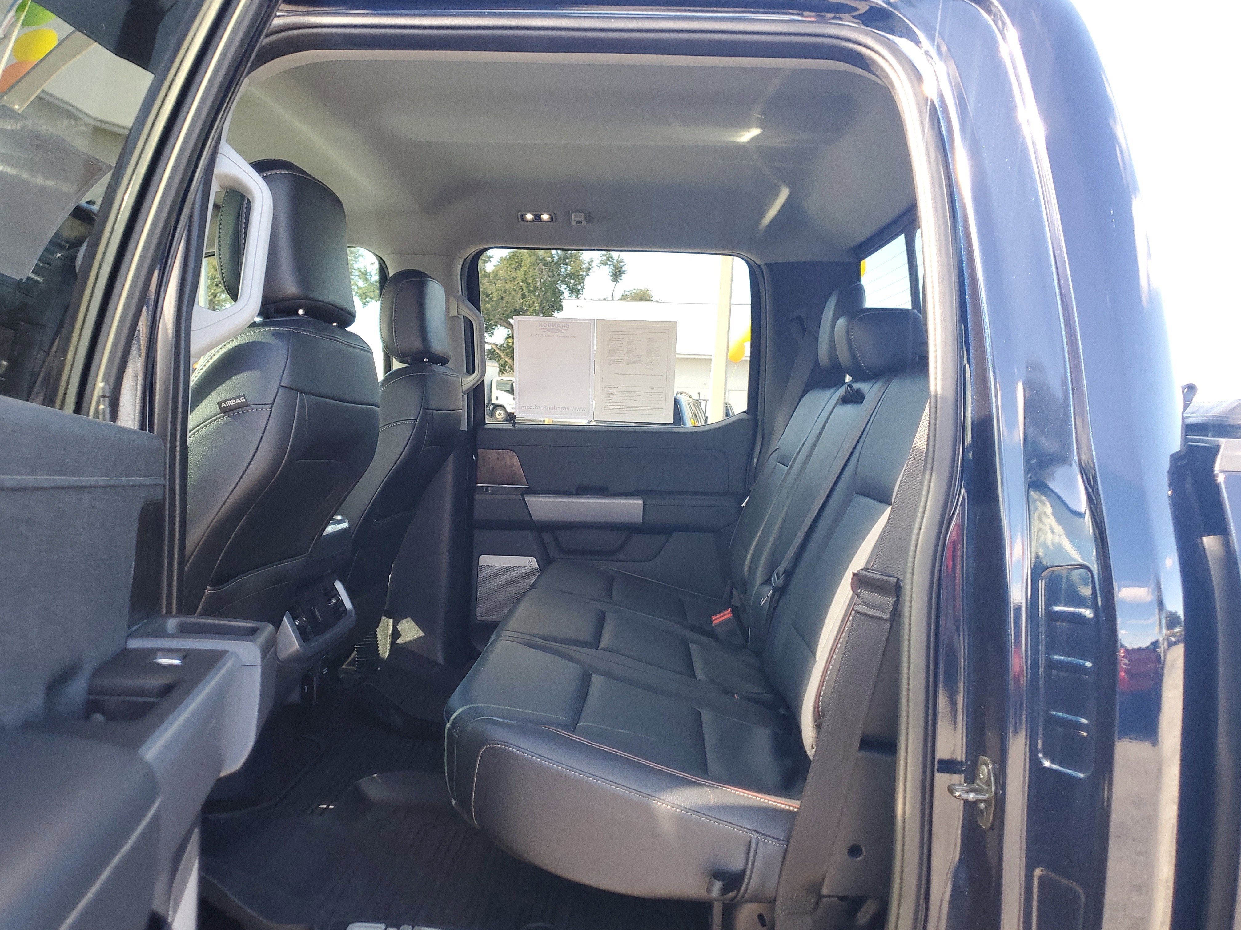 Used 2022 Ford F150 Lariat image 13