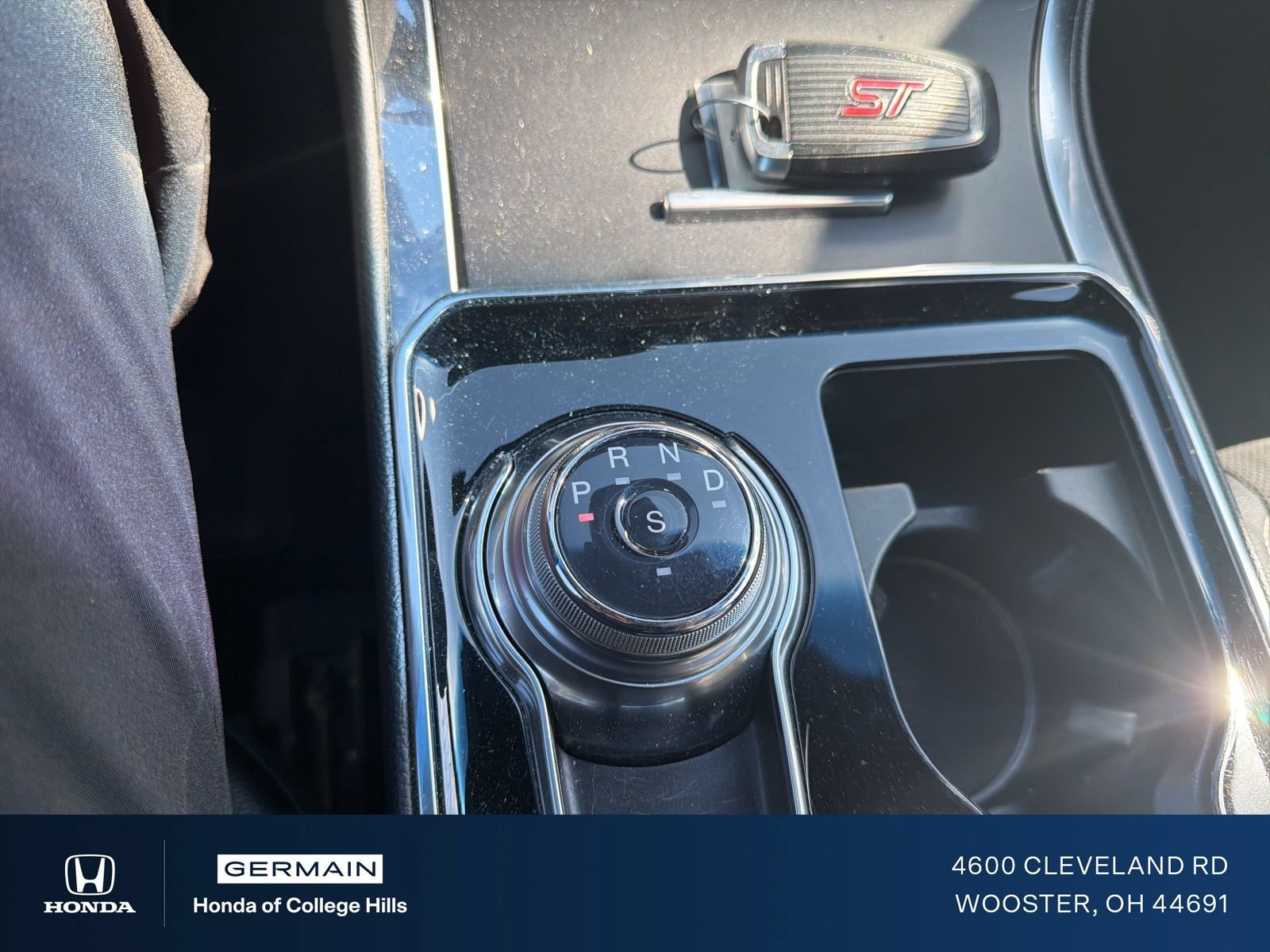 Used 2019 Ford Edge ST w/ Convenience Package AWD/4WD image 24