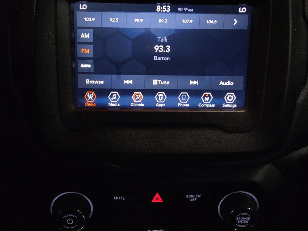 Used 2020 Jeep Renegade Altitude AWD/4WD image 25