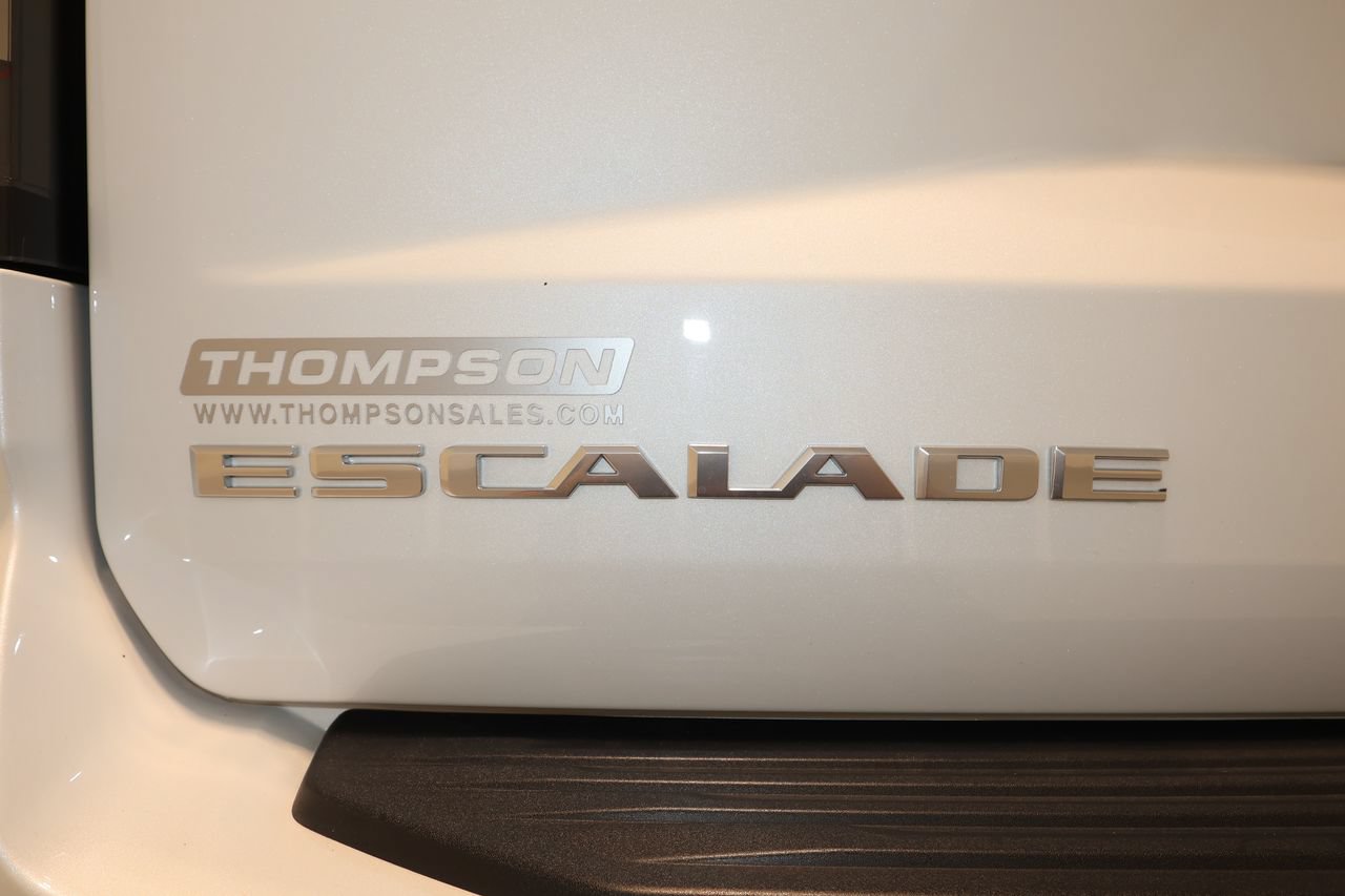 Used 2025 Cadillac Escalade ESV Sport w/ Touring Package AWD/4WD image 37