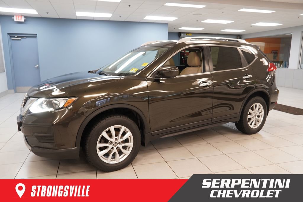 Used 2017 Nissan Rogue SV