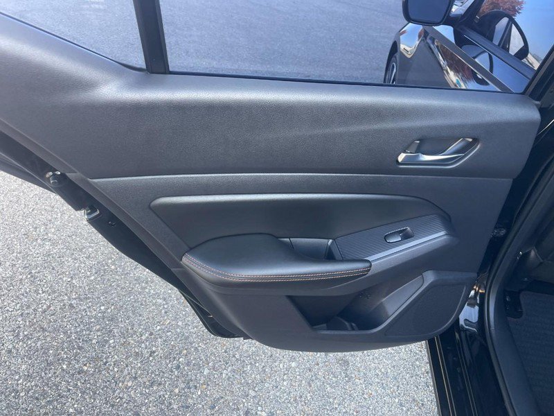 Used 2019 Nissan Altima 2.5 SR FWD image 16