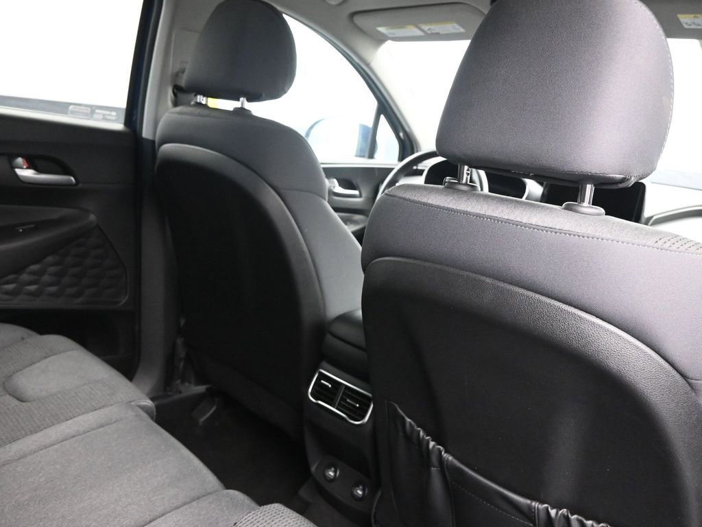 Used 2023 Hyundai Santa Fe SEL image 15