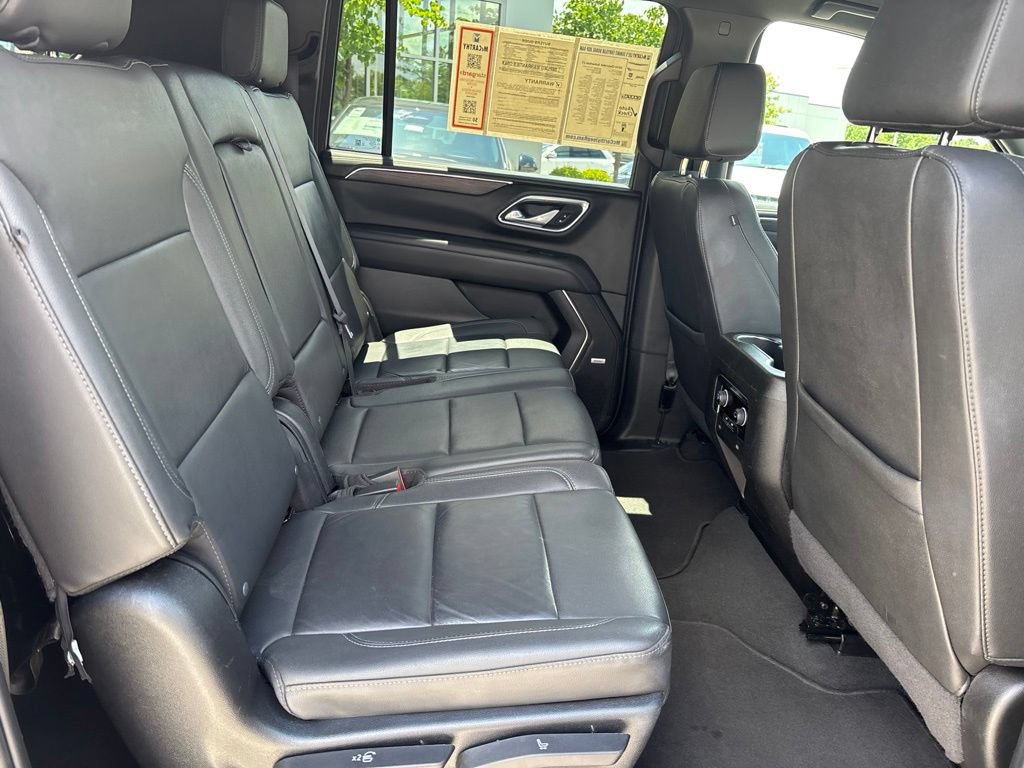 Used 2024 Chevrolet Suburban LT AWD/4WD image 41