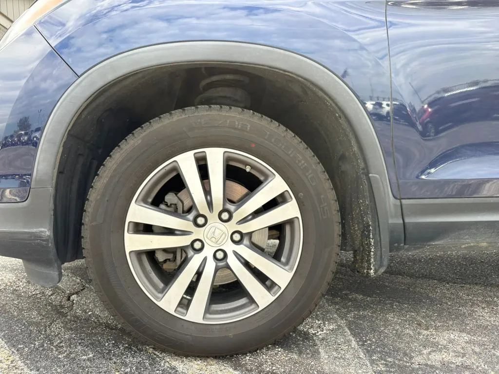 Used 2017 Honda Ridgeline RTS image 22