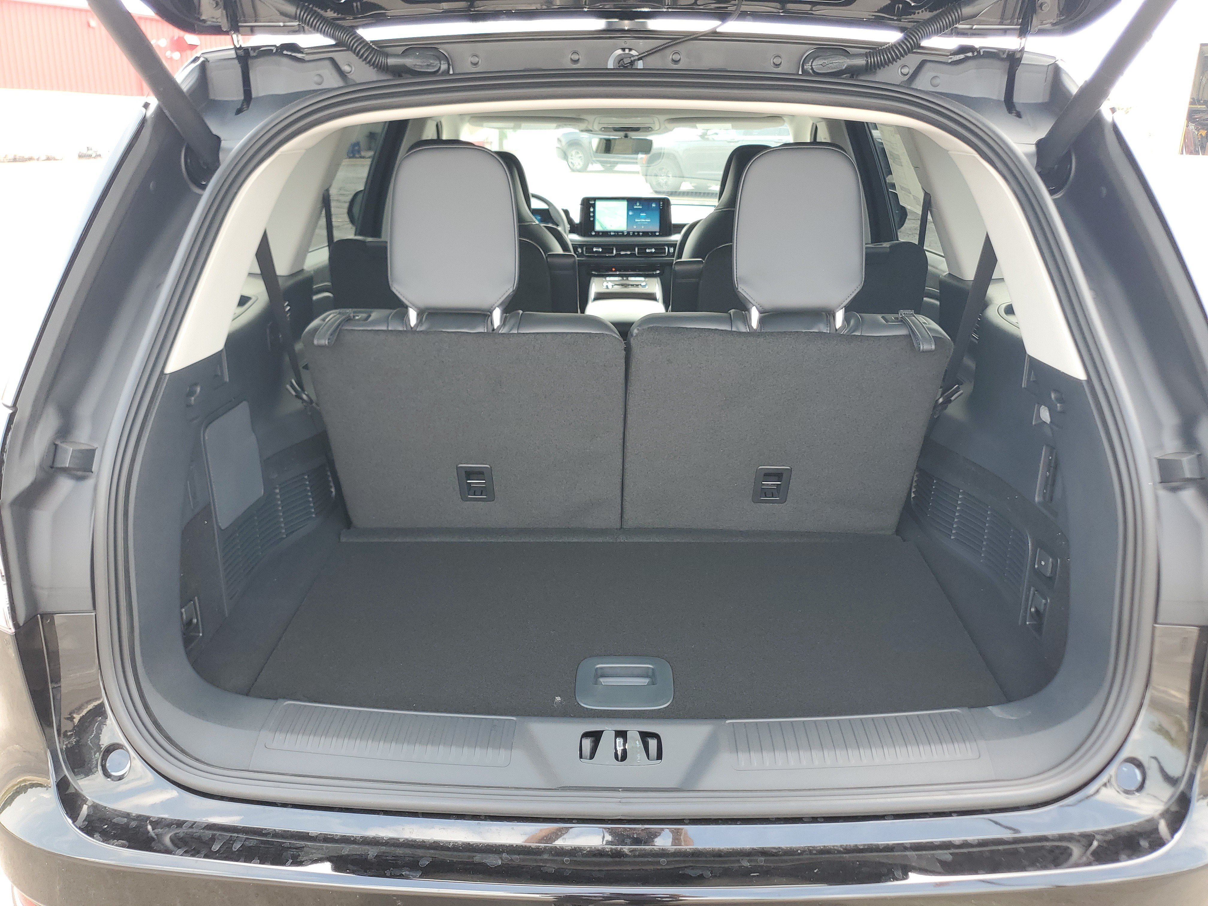 New 2026 Lincoln Aviator Reserve AWD/4WD image 29