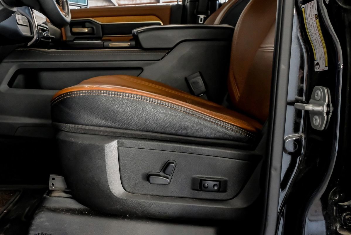 Used 2024 RAM 2500 Limited image 30