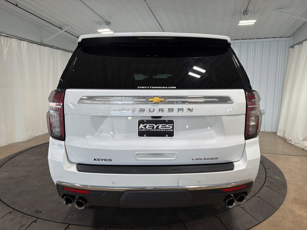 Used 2021 Chevrolet Suburban Premier w/ Premium Package AWD/4WD image 7