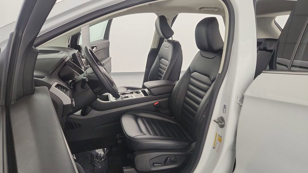 Certified 2023 Ford Edge SEL w/ Convenience Package image 15