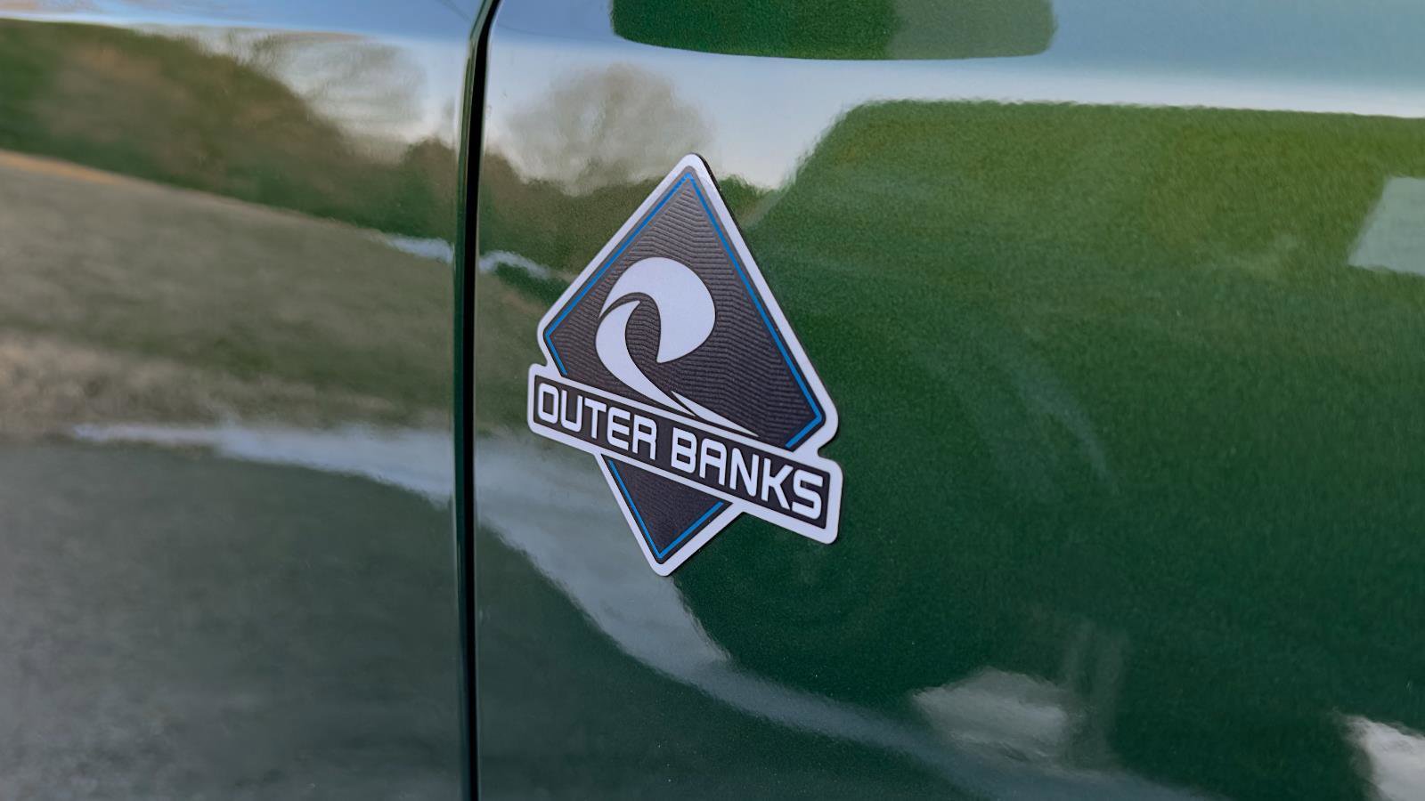 Used 2025 Ford Bronco Outer Banks image 6