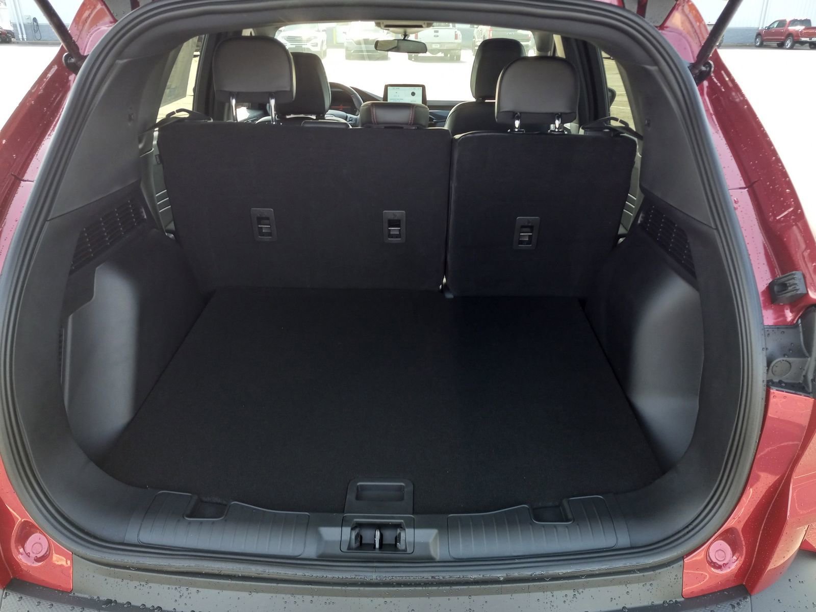 New 2026 Ford Escape ST-Line w/ Cold Weather Package FWD image 11