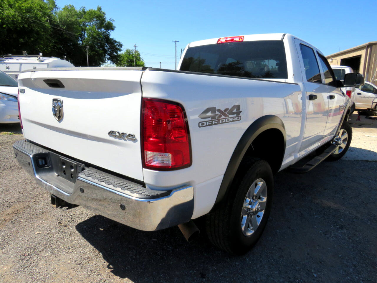 Used 2018 RAM 2500 Tradesman w/ Chrome Appearance Group image 4