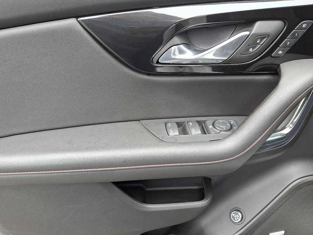 Used 2022 Chevrolet Blazer RS w/ Enhanced Convenience Package image 16