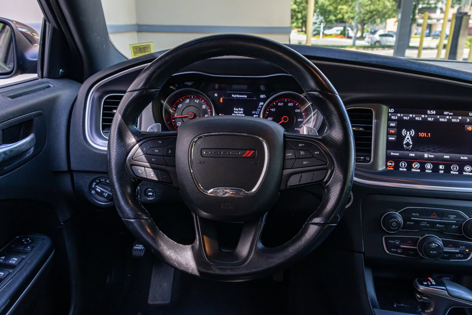 Used 2019 Dodge Charger SXT AWD/4WD image 16