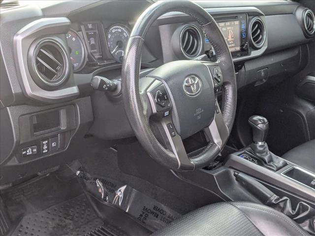 Used 2019 Toyota Tacoma TRD Off-Road image 9